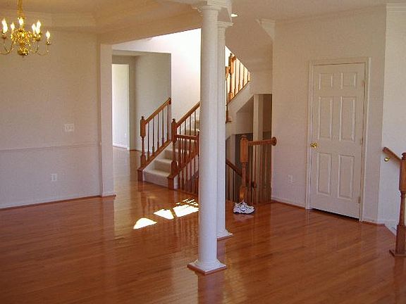 4th image of 18277 Camdenhurst Dr