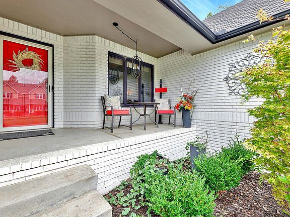 2nd image of 10111 E Mainsgate Cir