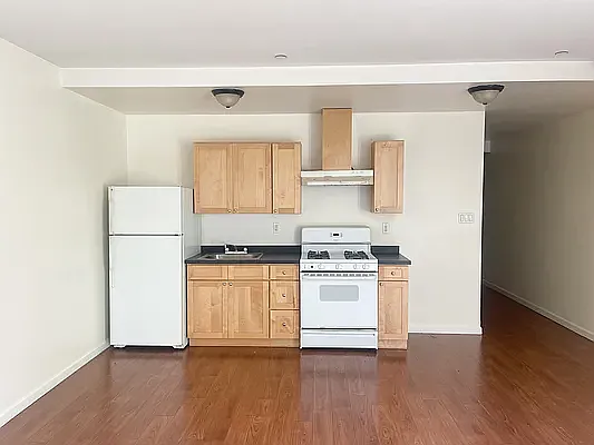 Rented by Corcoran | media 4