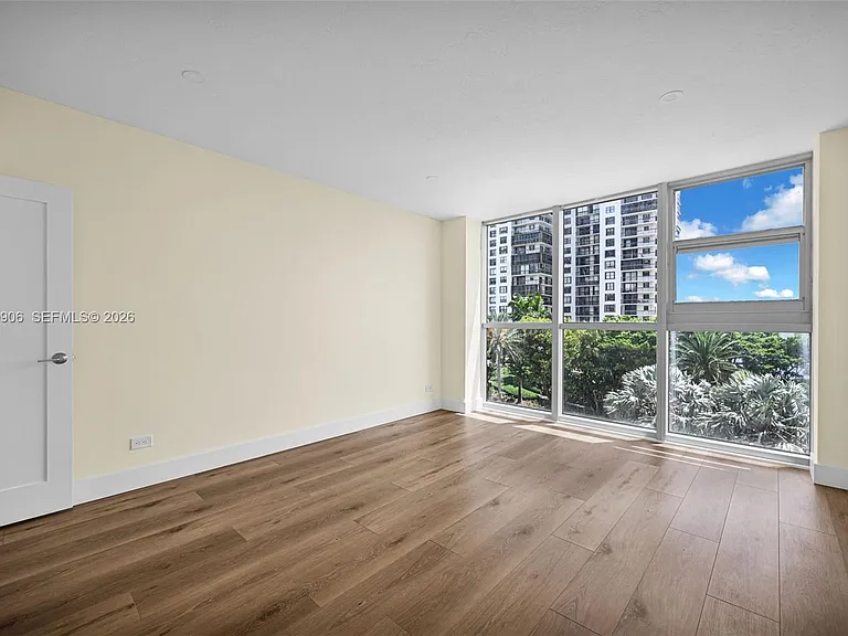 2451 Brickell Ave #5G — Photo 19