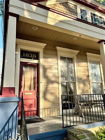 Building Photo - 1636 Gentilly Blvd