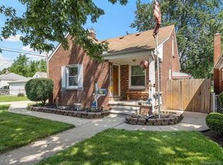 1332 Mayflower Ave, Lincoln Park, MI 48146