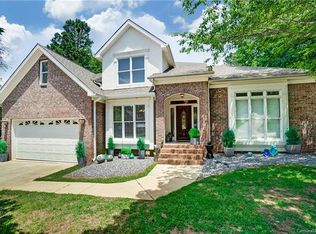 7072 Regatta Ct, Tega Cay, SC 29708