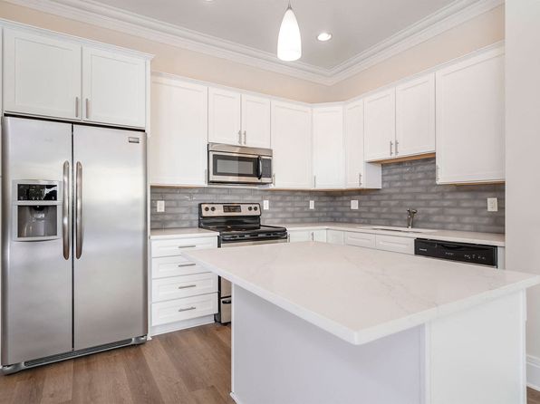 Harrison Park Apartments | 565 W 1st Ave, Columbus, OH
