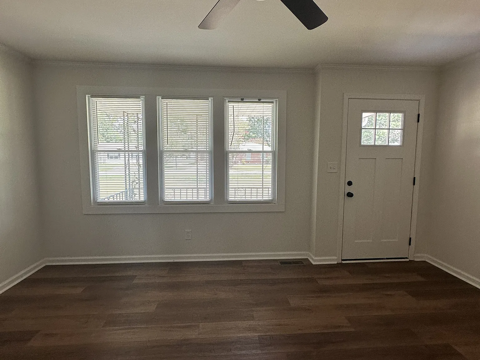 3 bed, 1472 sqft, $1,650 — Photo 3