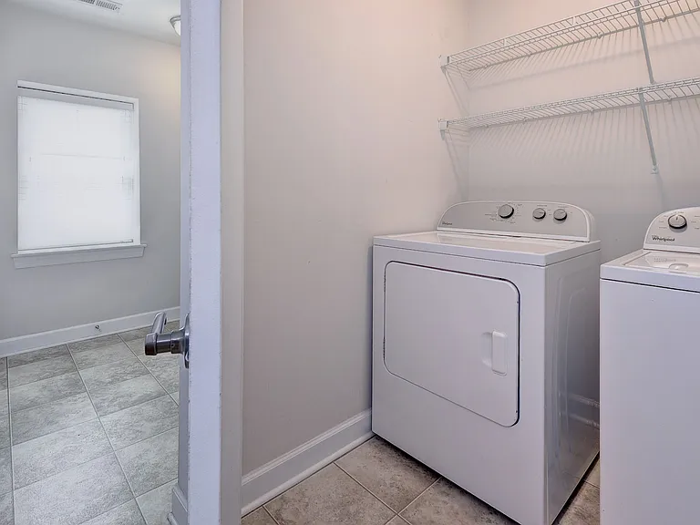 4307 Audrey Ln — Photo 30