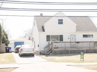 18449 Holland Rd, Brookpark, OH 44142