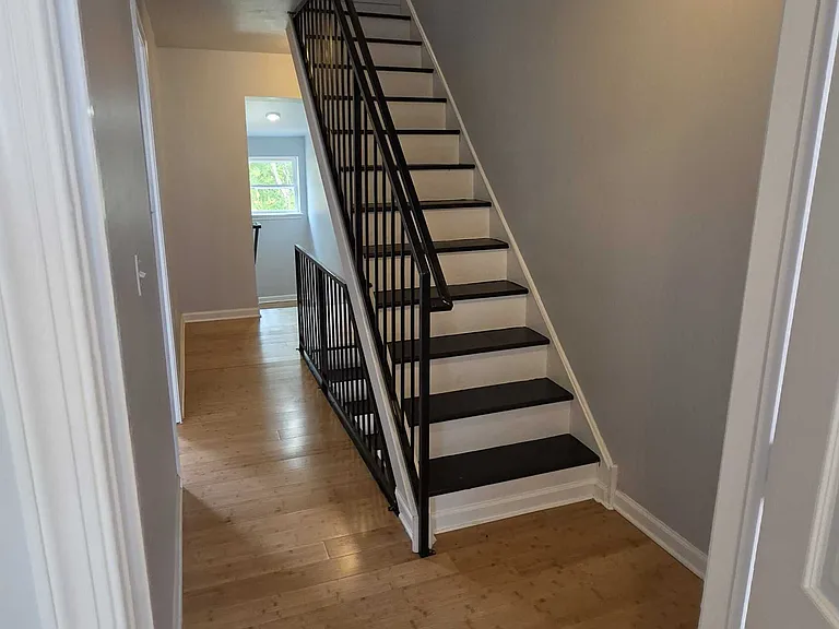507 Bloom St — Photo 5