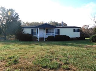 519 High Point Rd, Gaffney, SC 29341