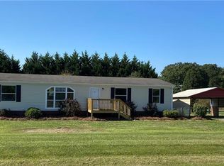 1253 Pilot Westfield Rd, Pilot Mountain, NC 27041