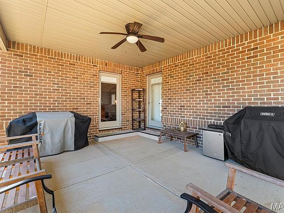 5th image of 1841 Carrington Way