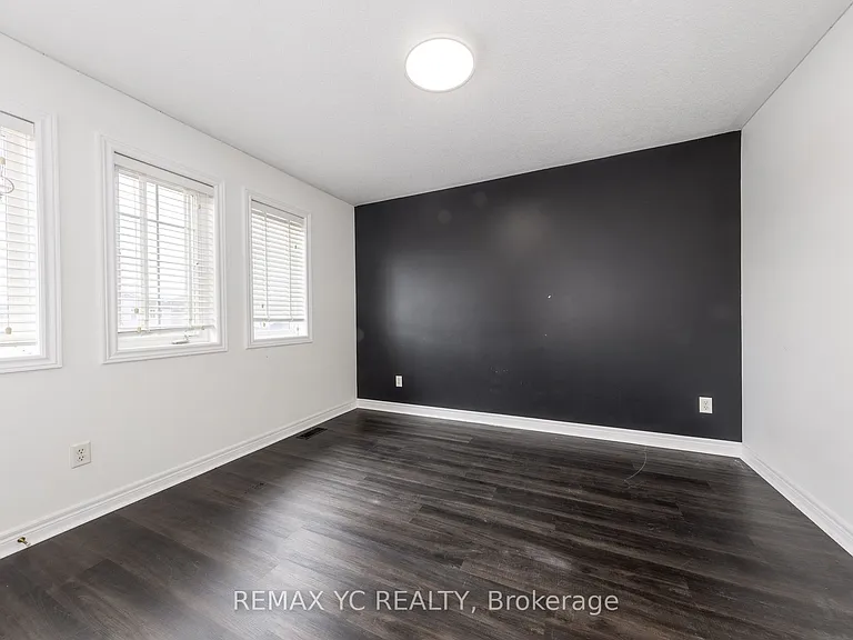 47 McMulkin St — Photo 17