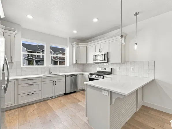 4209 W 1960 N, Lehi, UT 84043