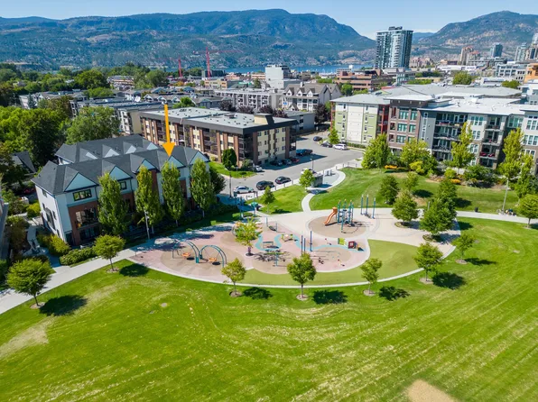 555 Buckland Ave #106, Kelowna, BC V1Y 5Z5