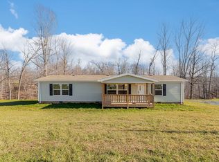 9410 Sunrise Rd, Red Boiling Springs, TN 37150