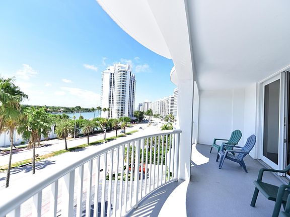 3rd image of 5401 Collins Ave APT 324