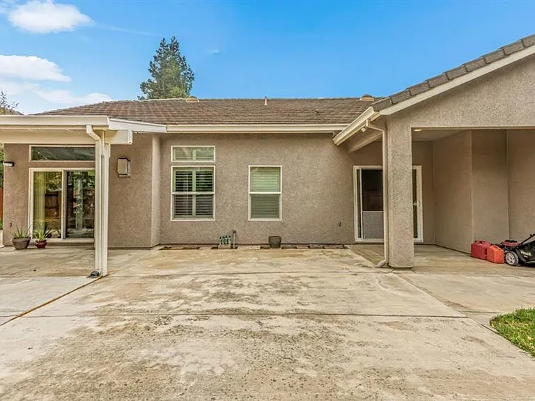 2921 Garzellis Way — Photo 41