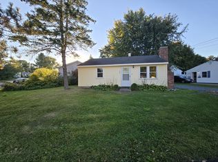 196 Falvey St, Bangor, ME 04401