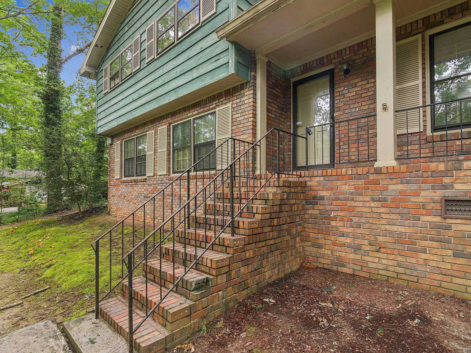 3 bed, 1517 sqft, $1,785 — Photo 2