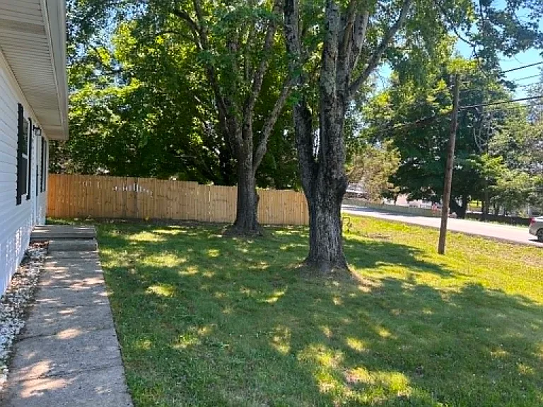 5422 S Wilson Rd — Photo 3