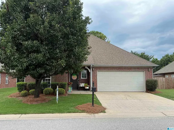 347 Creekside Ln, Pelham, AL 35124