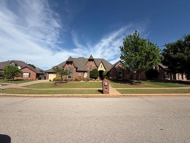 1st image of 3106 Hampshire Ln