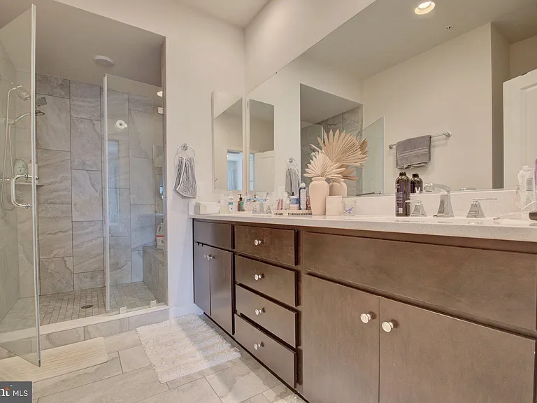 8078 Tribeca St — Photo 19