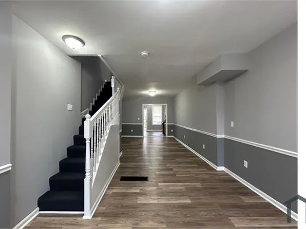 2140 N Smallwood St, Baltimore, MD 21216