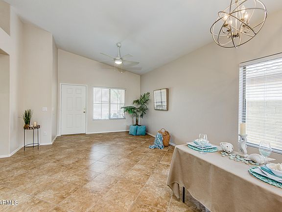 4th image of 3341 W Steinbeck Dr