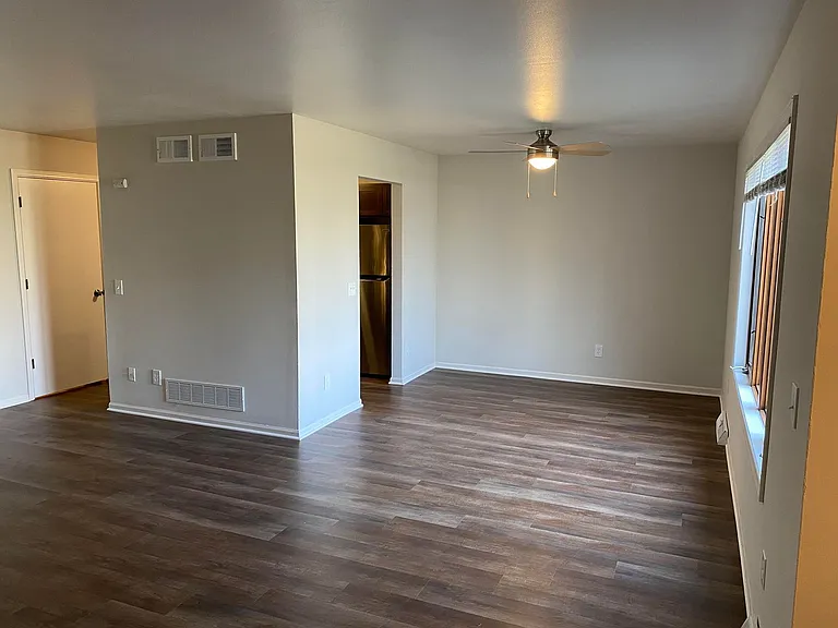 Madison Townhomes — Photo 10