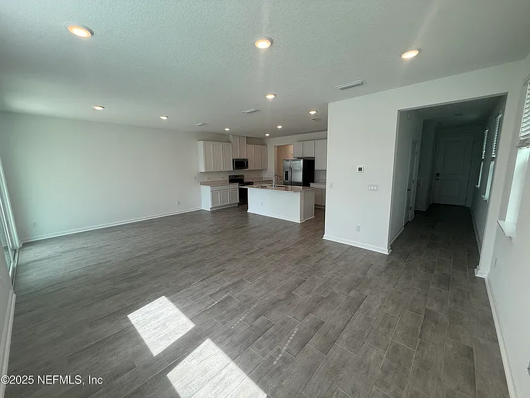 6850 Rhapsody Rd — Photo 10
