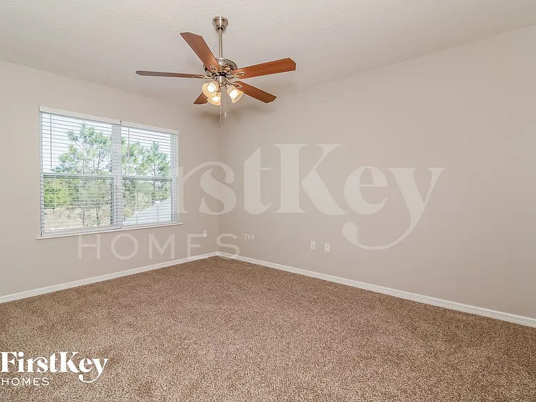 842 Freedom Blvd — Photo 5