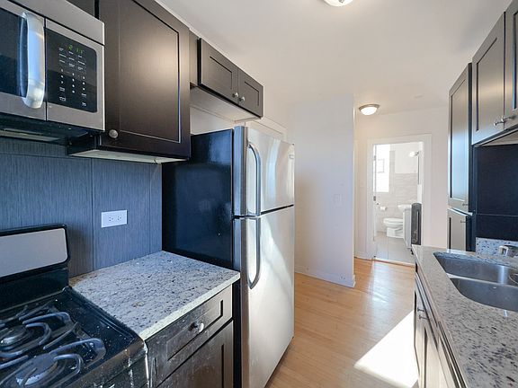 5th image of 4606 N Kildare Ave #M01r