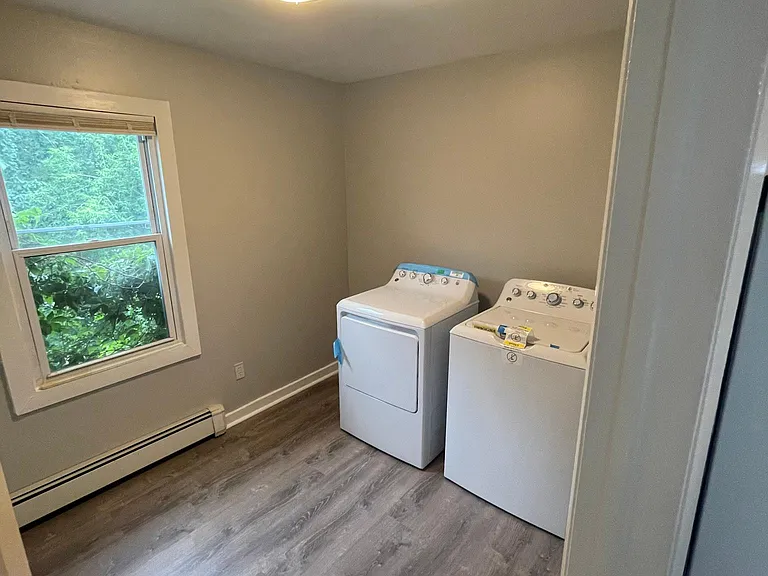 20 Glen St #3 — Photo 7