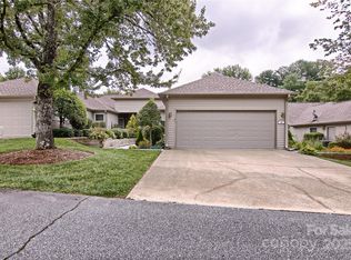 14 Tisha Ln, Hendersonville, NC 28739