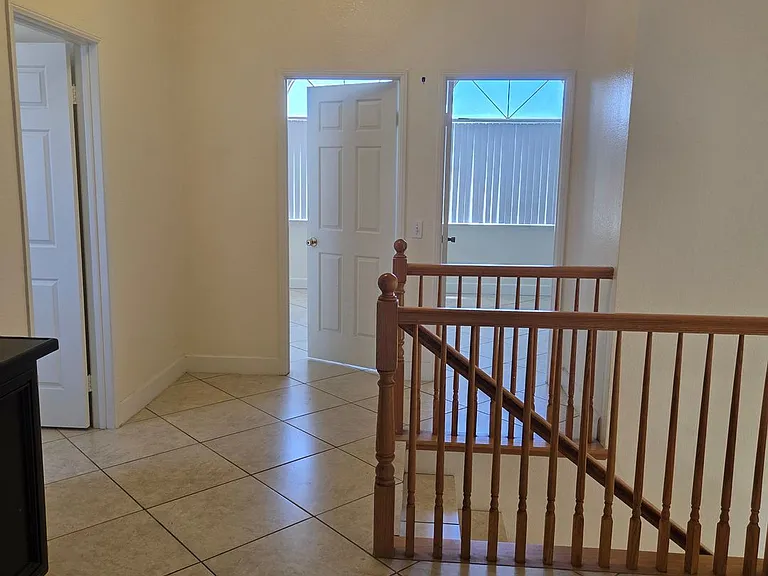 8577 Rosemary Dr — Photo 17