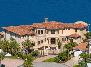 100 Sands Point Dr, Tierra Verde, FL 33715