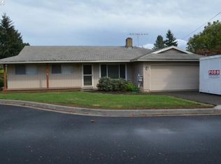 19018 Howell St, Gladstone, OR 97027