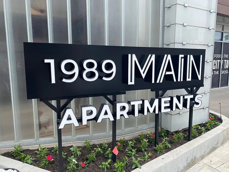 1989 Main — Photo 8