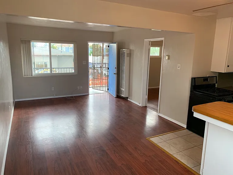 238-248 Citrus Ave — Photo 1