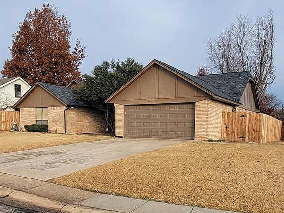 2nd image of 2321 Creighton Dr