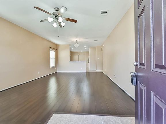 2nd image of 3410 Afton Forest Ln
