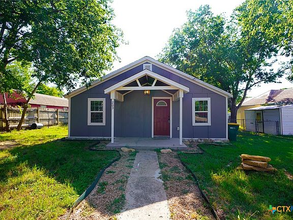 2nd image of 203 N 18th St