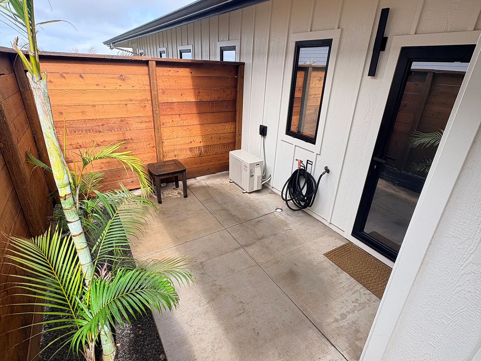 Kiha Pl, Wailuku — Photo 2