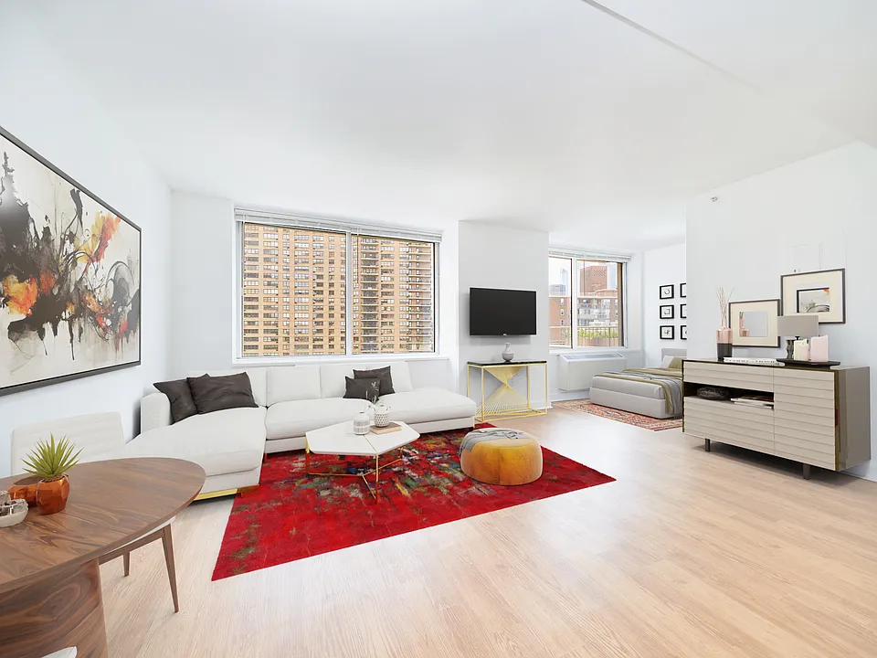 160 Riverside Blvd #18M
