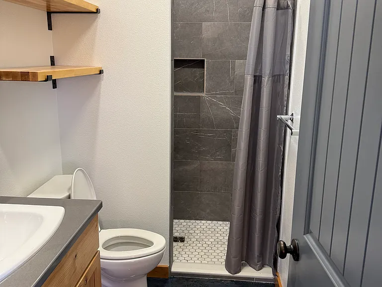 BATHROOM #2