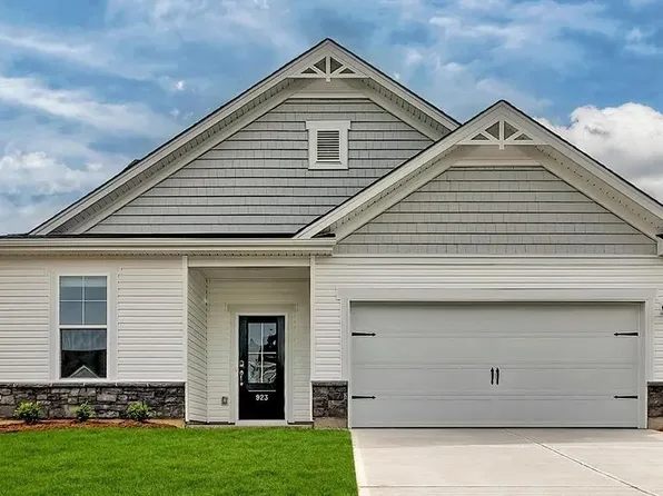 304 Red Sanddust Ct, Lexington, SC 29073