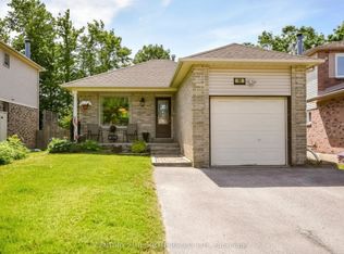24 Pae Dr, Barrie, ON L4N7N7