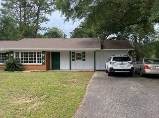 1123 Baylor Dr, Mobile, AL 36618