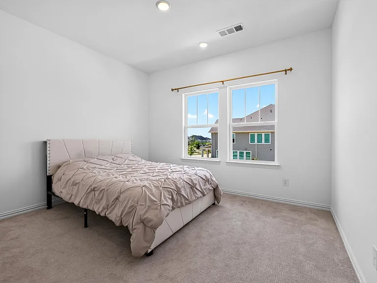 8900 Magnet Dr — Photo 22